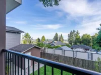 Vancouver Yuelai Guesthouse Hotels in Coquitlam