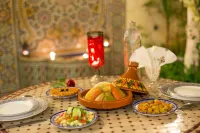 Riad Jardin Chrifa - servizio colazione