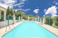 Days Inn by Wyndham Hamilton Hotel di Guin