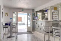 Hotel les Palmiers En Camargue
