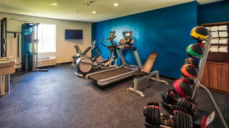 Uptown Suites Extended Stay Tampa FL - Riverview