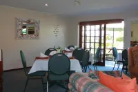 Pelican Lodge Guesthouse - Aamiainen