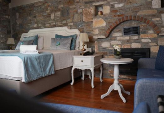 도마티아 호텔 전경