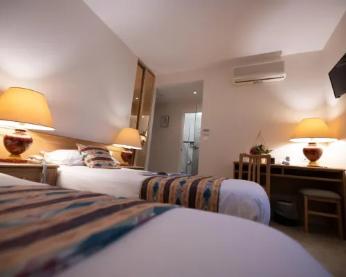 Logis Hôtel Restaurant le Continental Hotels in Chateauroux