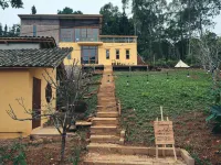 Hagiang-Holic فنادق في دونغ فان