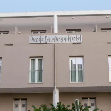 Piccolo Catalunya Hostel