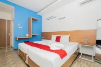 RedDoorz Near Jawa Timur Park 2 Hotel di Kecamatan Batu