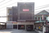 RedDoorz @ Simpang Pemda Medan Hotels in Kemenangan Tani