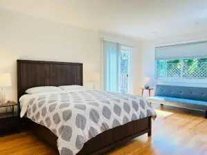 3 Bedroom Residential Home in the Lovely Town Near SFO San Francisco