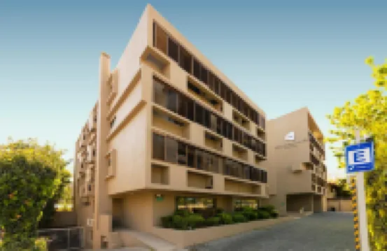 Hotel Los Españoles Plus Hotels near Sky Costanera