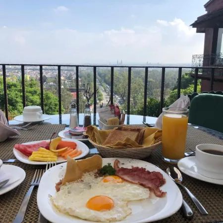 Villa San Jose Hotel & Suites