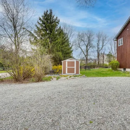Dog-Friendly Fishkill Tiny House in Wine Country