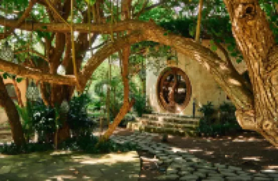 Nuanu Suites & Accommodations Hotel dekat Tanah Lot