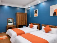 Thu Hien Hotel – Near the Market with Projector โรงแรมใกล้บ้านพักคนบ้า