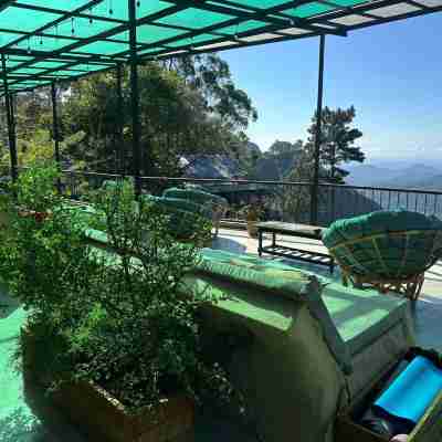 Beyond Nomad Luxury Hostel Hotel Exterior