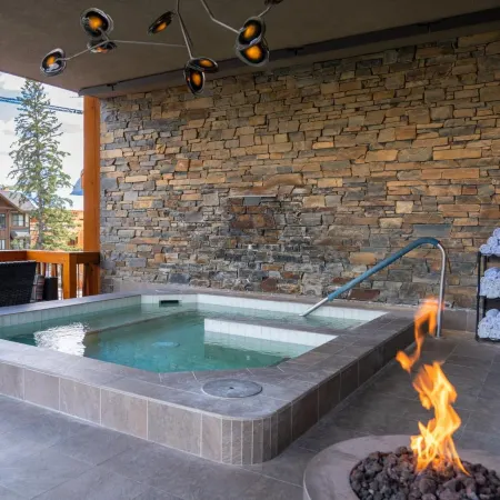 Moose Hotel and Suites
