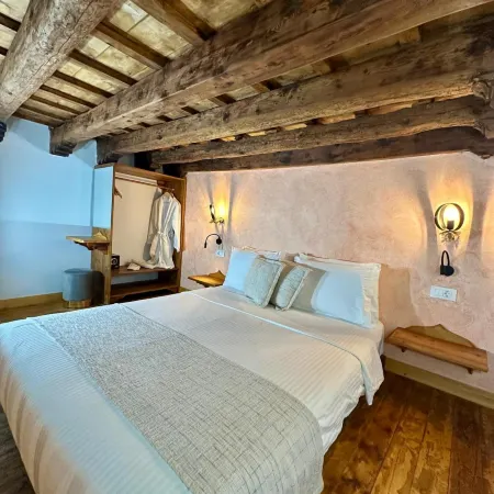 Midgard Suites (Medieval Town)
