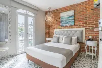 Hotel Boutique Adaz - 4-Star