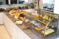 Hotel Pousada da Néia - breakfast