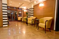 Sofia Place Hotel by Hmg