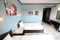 Ava Hotel Hotels in Phitsanulok