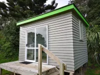 Fitzroy Beach Holiday Park Hotel a Waitara