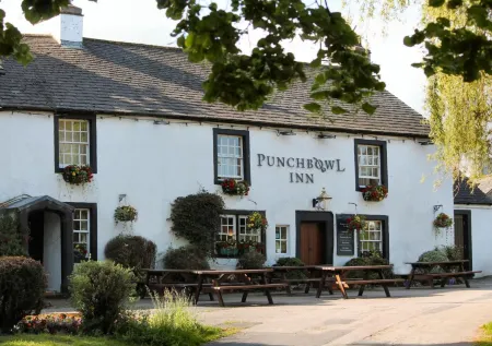 The Punchbowl Inn Отели в г. Бартон