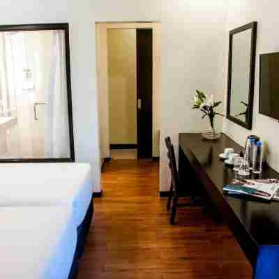 Piña Suites Rooms