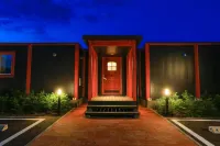 Phottage Inn Biei Hotels near Hokusei-no-oka Observatory Park