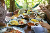 Hotel Buenavista Bacalar Jungle Experience Отели в г. Bacalar Municipality
