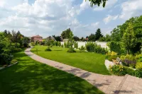 Villa Ephélia Hotels in Dunajska Streda