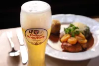 Brauereigasthof-Hotel Roter Ochsen - فطور