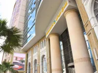 Midan Hotel & Suites Al Aziziya Hotels near Al Jamrah al Wusta