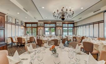 Ripplecove Hotel & Spa