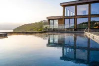 Carbis Bay and Spa Hotel - bar