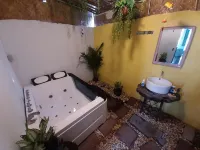 Terrua Main Ten Villa Garden Hotels in Chom Bueng