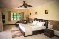 Oasis Hotel Restaurant & Spa