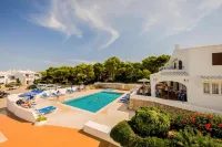 Apartamentos Sa Cala Hôtels à : Area Metropolitana de Ciutadella