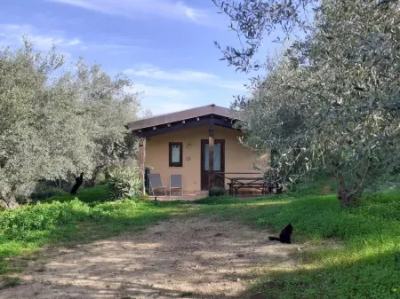 Agriturismo Terra di Pace Отели рядом с достопримечательностью «Via Nicolaci»