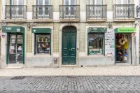 The Color Hostel Hotels near Restaurante Maganinho