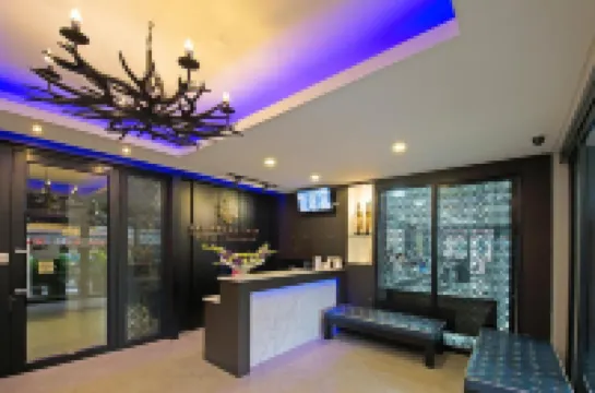 Srisawara Casa Hotel