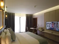 H Luxury Hotel Hotels near Al-Middah farm and chalet