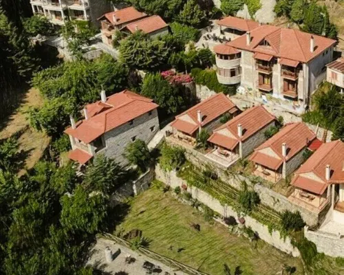 Ta Petrina Hotels in Nafpaktia