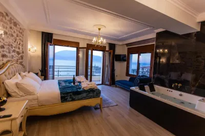 VIP Lepanto Port Suites فنادق في Nafpaktos