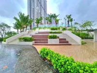 Capsule Eco Park Hotels in Xuan Quan