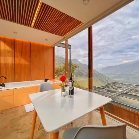 Deluxe volcán Primeras Suites Colgantes del Mundo