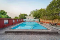 Vrinda Anandam Resort Hotels in Sunrakh Bangar