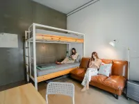 Hybrit hostel&cafe