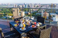 Viale Tower Hotel - Pools