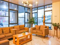SANS Vibes Anrhez Guci Hotel Hotels in Bojong